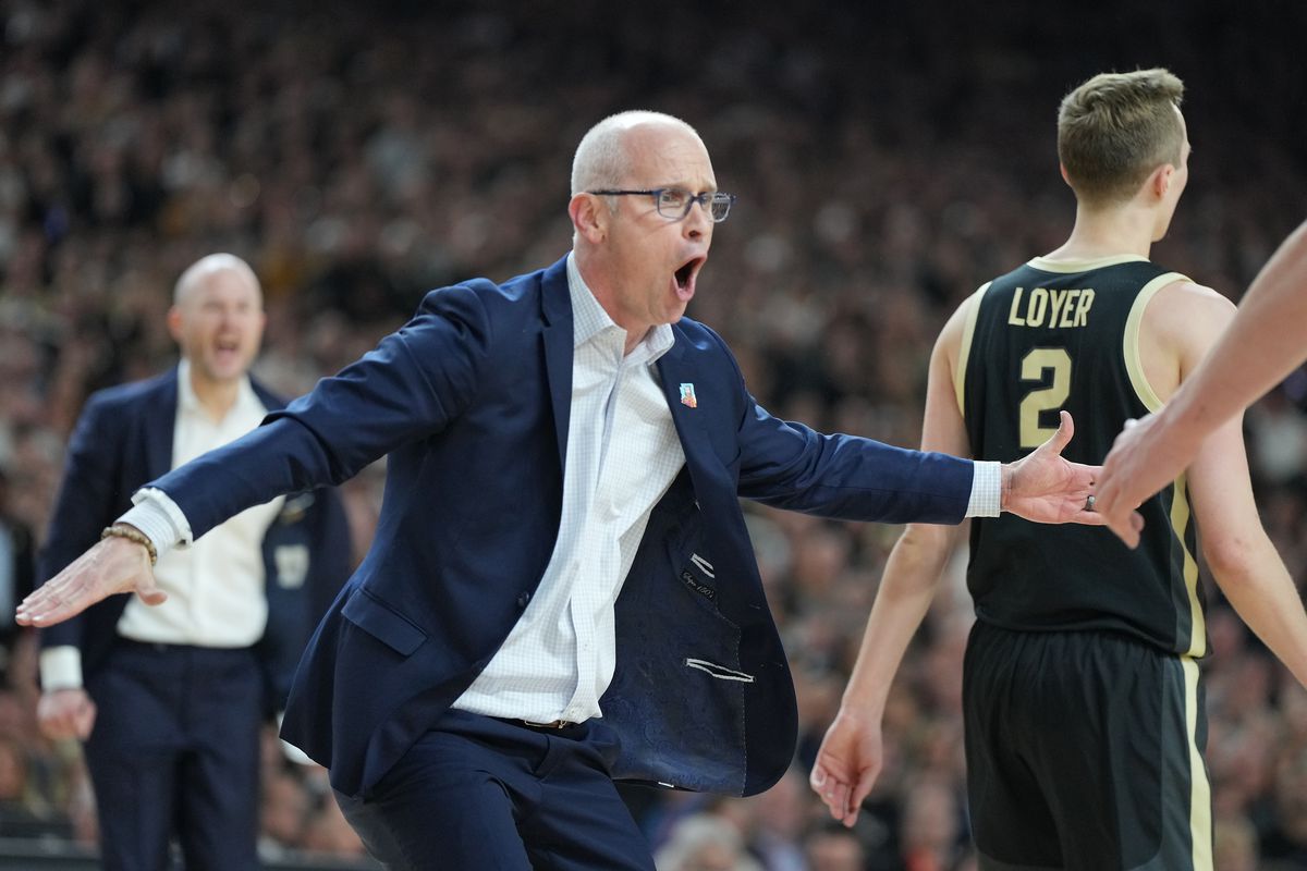 Lakers targeting UConn’s Dan Hurley for head coaching job