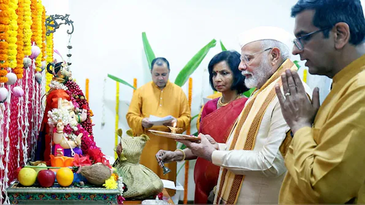 "Congress Angry Because I Attended Ganesh Puja": PM Modi Addresses Controversy Over CJI Visit